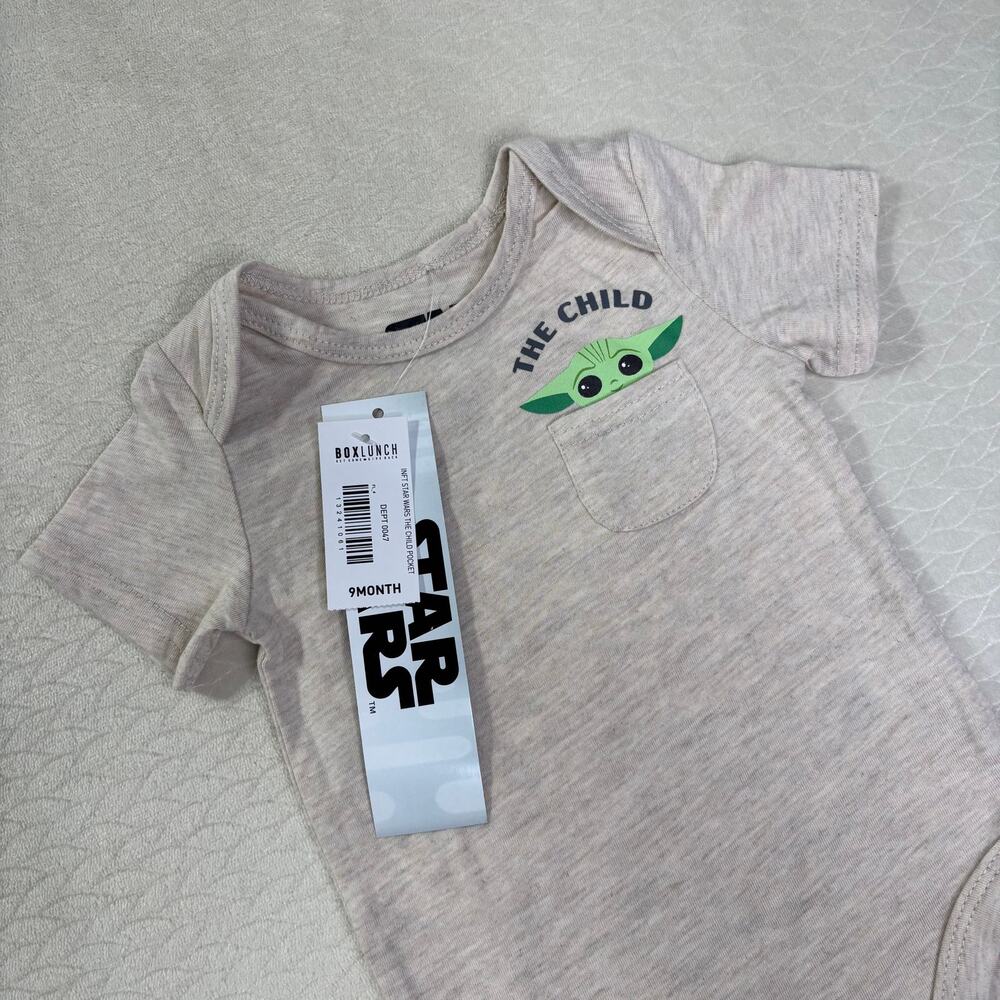 Star Wars Grogu The Child Baby Bodysuit 9M BoxLunch Pocket Baby Yoda NWT